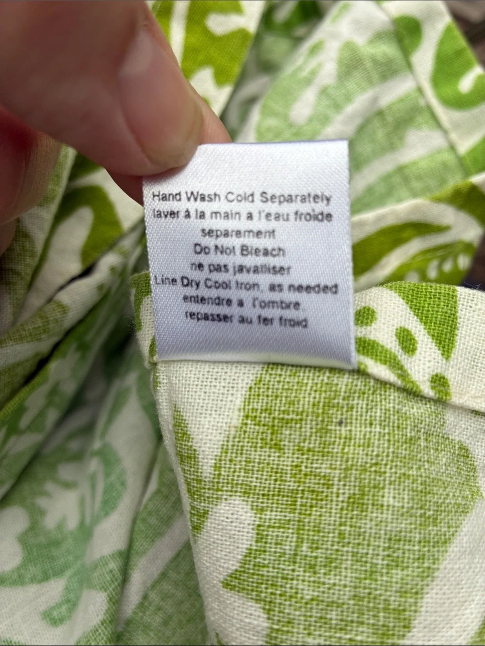 Green and white cotton curtain with birds on it. About 49 x 58 inch.  Fabric?
